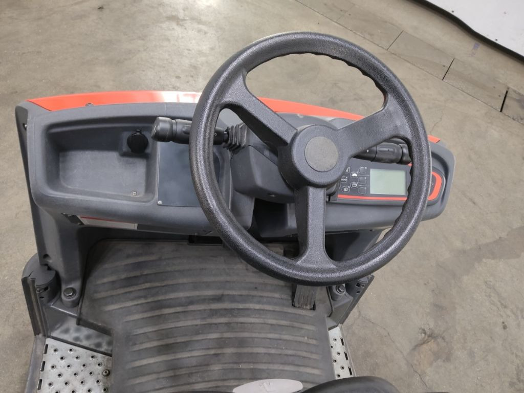 Linde P60 - Vetotrukki: kuva Linde P60 - Vetotrukki Linde P60 - Vetotrukki: kuva Linde P60 - Vetotrukki