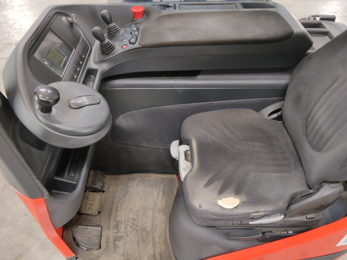 Linde R12B-01 - Työntömastotrukki: kuva Linde R12B-01 - Työntömastotrukki Linde R12B-01 - Työntömastotrukki: kuva Linde R12B-01 - Työntömastotrukki