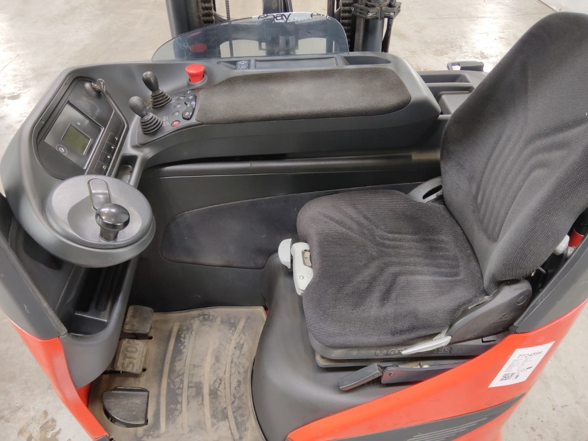 Linde R12B-01 - Työntömastotrukki: kuva Linde R12B-01 - Työntömastotrukki Linde R12B-01 - Työntömastotrukki: kuva Linde R12B-01 - Työntömastotrukki