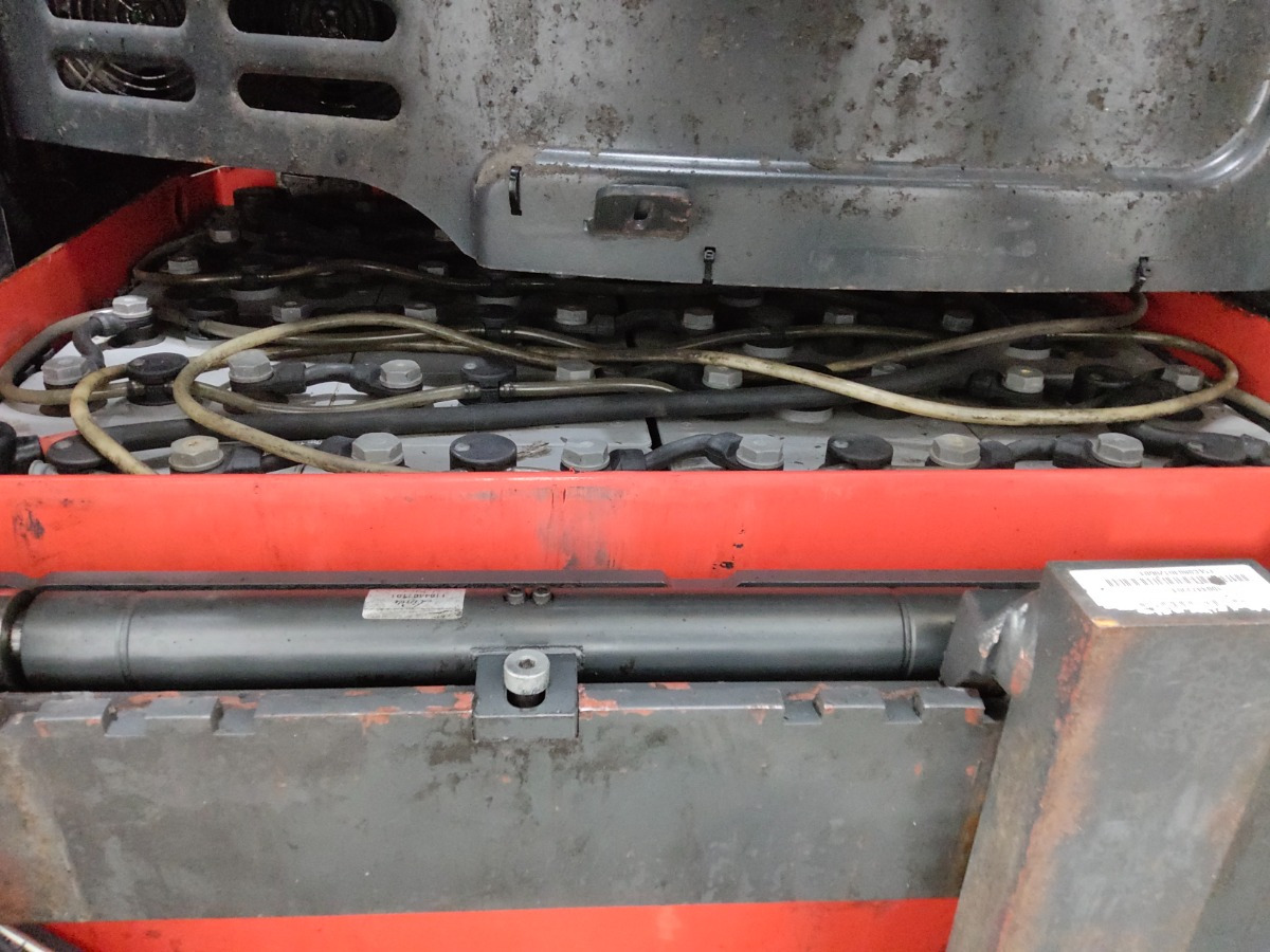 Linde R14X-03 - Työntömastotrukki: kuva Linde R14X-03 - Työntömastotrukki Linde R14X-03 - Työntömastotrukki: kuva Linde R14X-03 - Työntömastotrukki