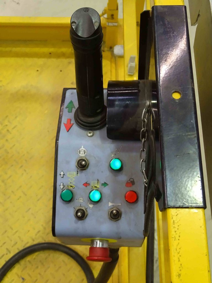 Haulotte COMPACT12RTE - Rakennuskoneet: kuva Haulotte COMPACT12RTE - Rakennuskoneet Haulotte COMPACT12RTE - Rakennuskoneet: kuva Haulotte COMPACT12RTE - Rakennuskoneet