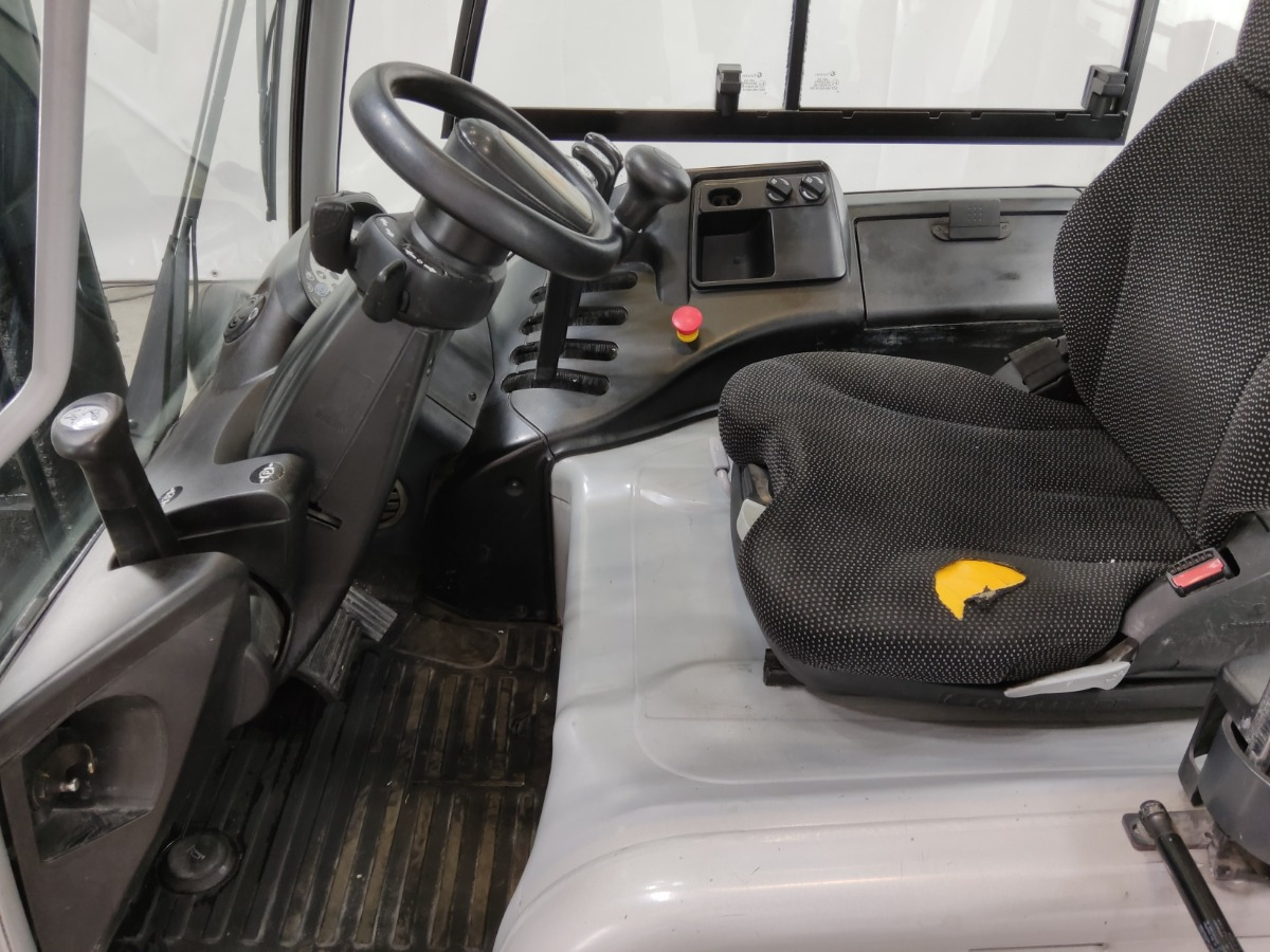 STILL RX60-35 - Sähkötrukki: kuva STILL RX60-35 - Sähkötrukki STILL RX60-35 - Sähkötrukki: kuva STILL RX60-35 - Sähkötrukki