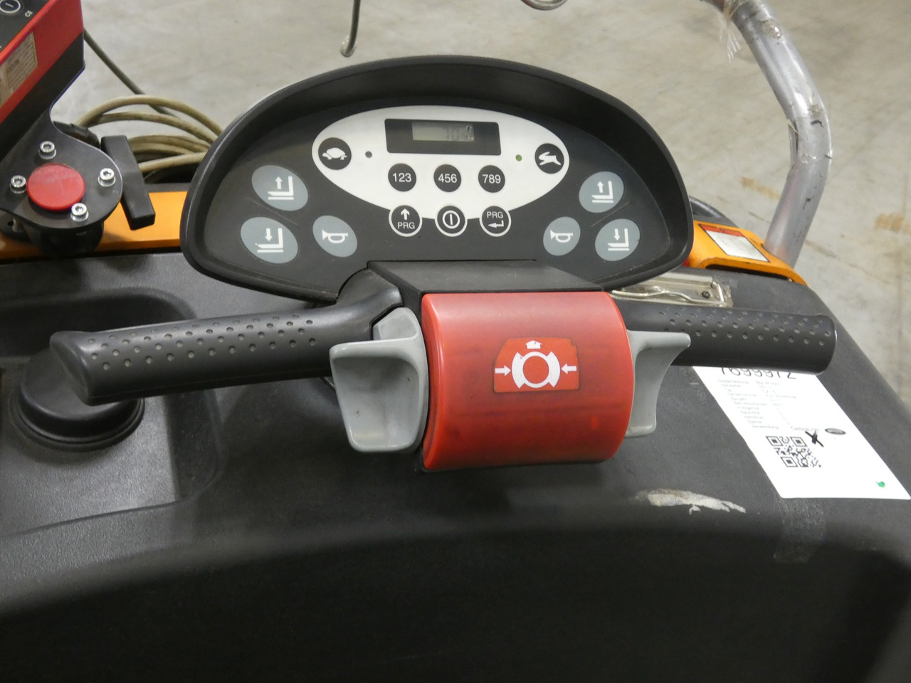 Still CX20/WAAGE/550MM/ - Kerailytrukki: kuva Still CX20/WAAGE/550MM/ - Kerailytrukki Still CX20/WAAGE/550MM/ - Kerailytrukki: kuva Still CX20/WAAGE/550MM/ - Kerailytrukki