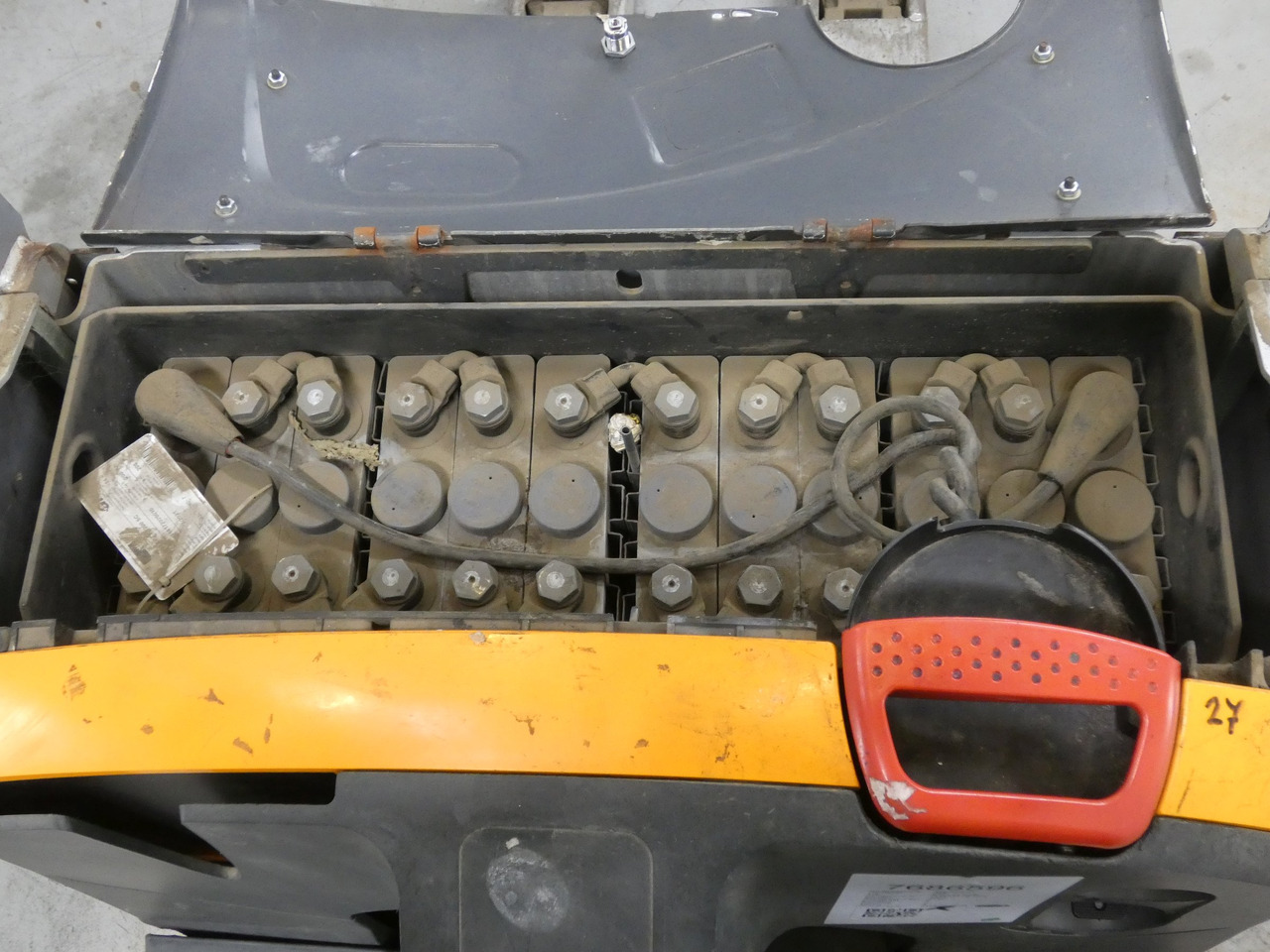 Still EXU16 - Haarukkavaunu: kuva Still EXU16 - Haarukkavaunu Still EXU16 - Haarukkavaunu: kuva Still EXU16 - Haarukkavaunu