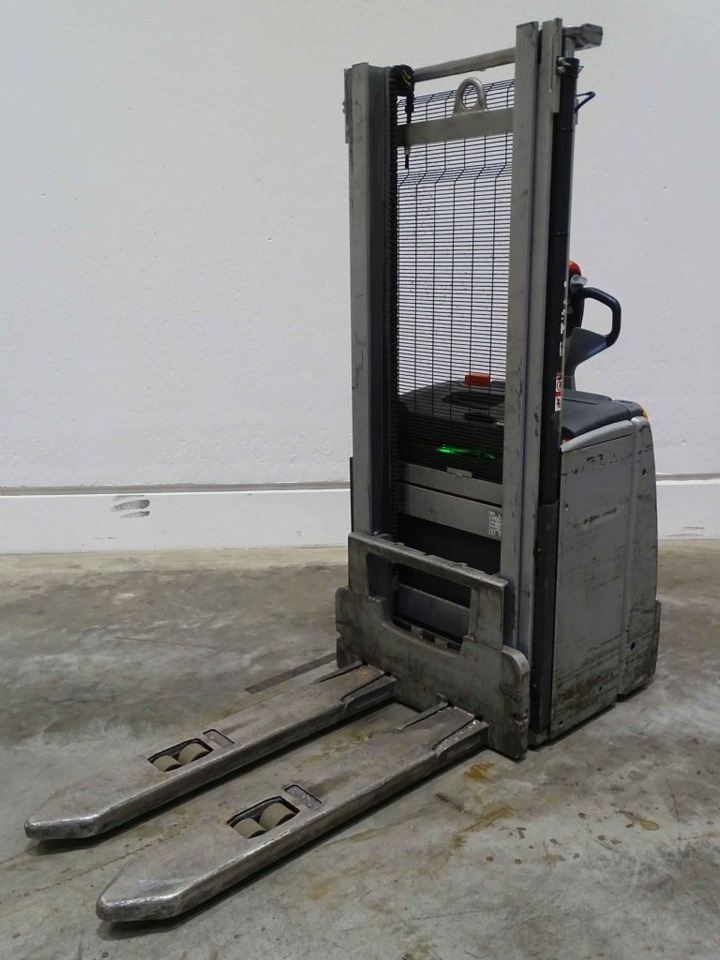 Still EXV16 - Pinoamistrukki: kuva Still EXV16 - Pinoamistrukki Still EXV16 - Pinoamistrukki: kuva Still EXV16 - Pinoamistrukki