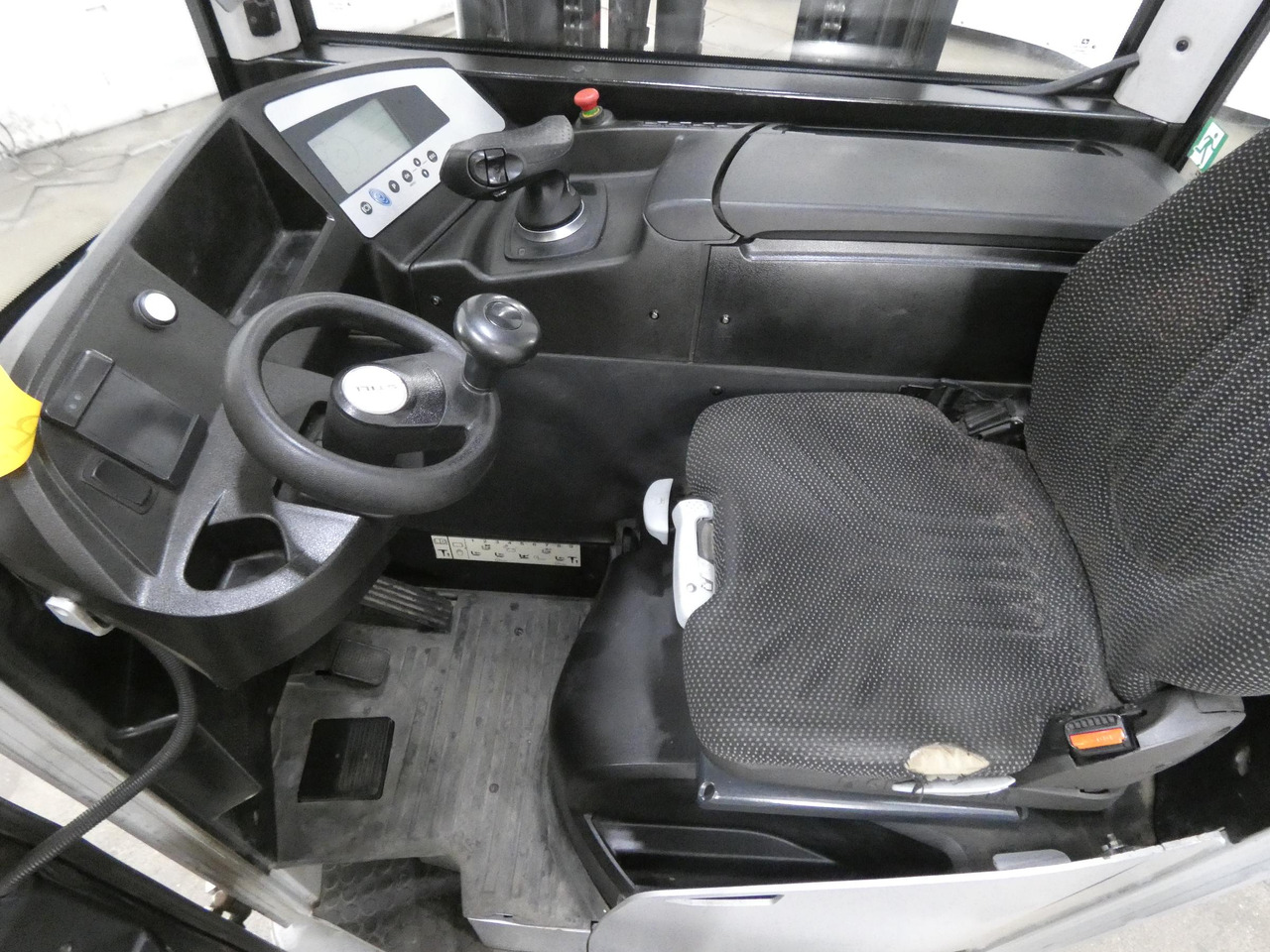 Still FM-X14 - Työntömastotrukki: kuva Still FM-X14 - Työntömastotrukki Still FM-X14 - Työntömastotrukki: kuva Still FM-X14 - Työntömastotrukki