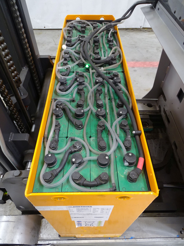 Still FM-X20 - Työntömastotrukki: kuva Still FM-X20 - Työntömastotrukki Still FM-X20 - Työntömastotrukki: kuva Still FM-X20 - Työntömastotrukki