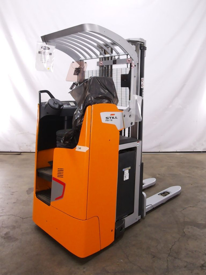 Still FXV16 - Pinoamistrukki: kuva Still FXV16 - Pinoamistrukki Still FXV16 - Pinoamistrukki: kuva Still FXV16 - Pinoamistrukki