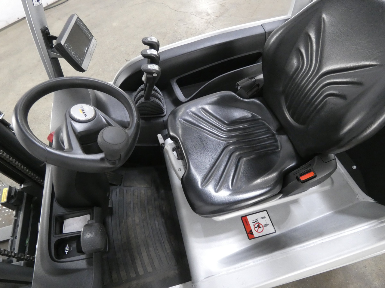 Still RX20-16/BRONZE - Sähkötrukki: kuva Still RX20-16/BRONZE - Sähkötrukki Still RX20-16/BRONZE - Sähkötrukki: kuva Still RX20-16/BRONZE - Sähkötrukki