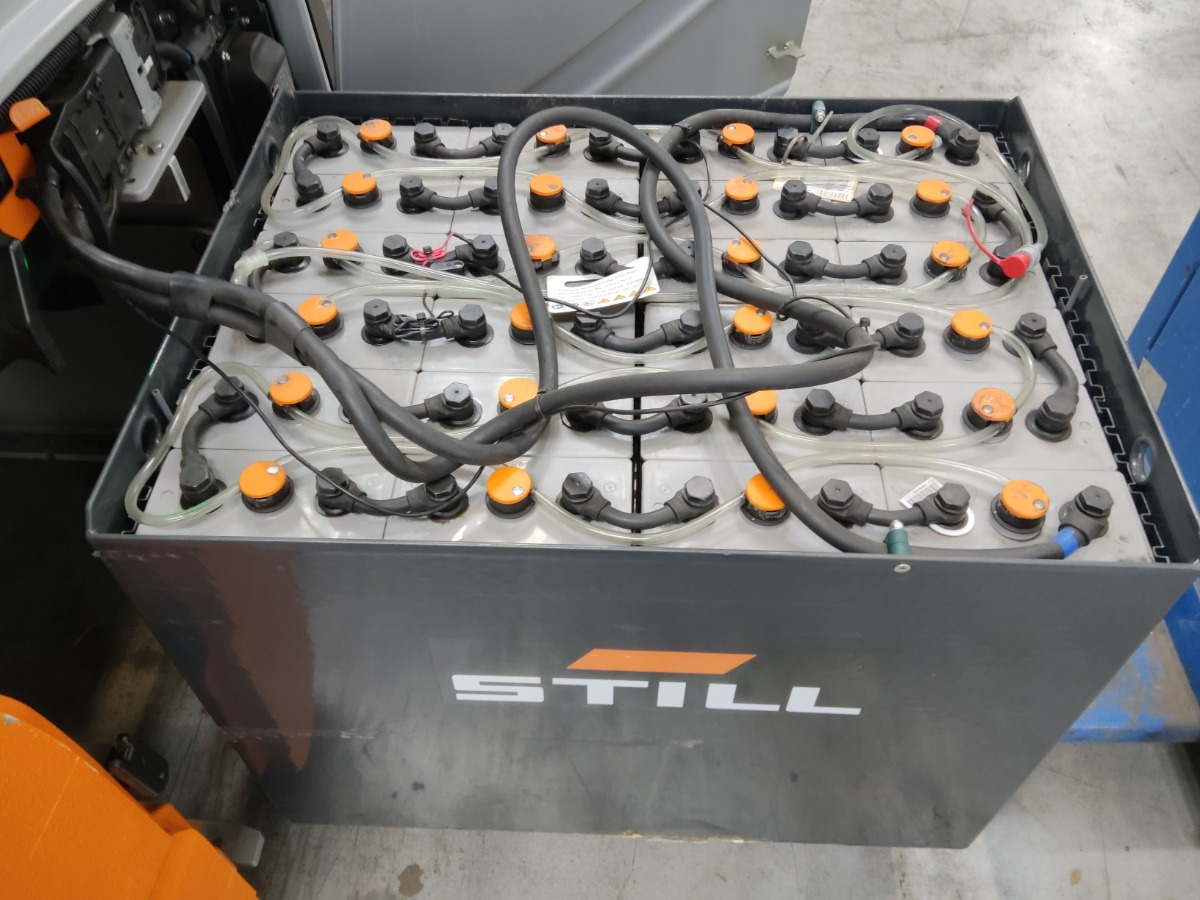 Still RX20-16 - Sähkötrukki: kuva Still RX20-16 - Sähkötrukki Still RX20-16 - Sähkötrukki: kuva Still RX20-16 - Sähkötrukki