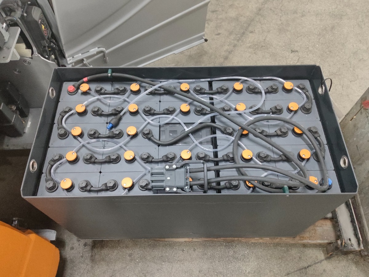 Still RX20-20L/BATT.NEU - Sähkötrukki: kuva Still RX20-20L/BATT.NEU - Sähkötrukki Still RX20-20L/BATT.NEU - Sähkötrukki: kuva Still RX20-20L/BATT.NEU - Sähkötrukki