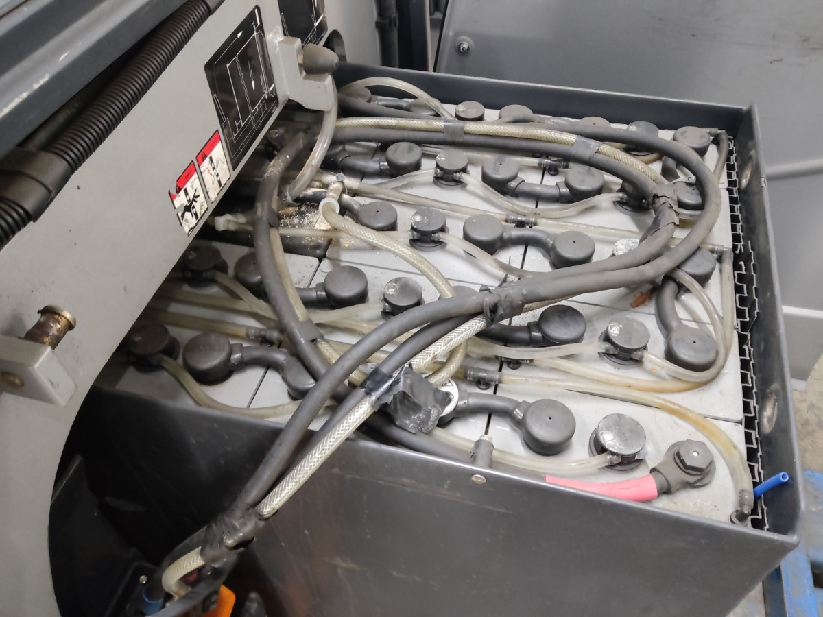 Still RX20-20P - Sähkötrukki: kuva Still RX20-20P - Sähkötrukki Still RX20-20P - Sähkötrukki: kuva Still RX20-20P - Sähkötrukki