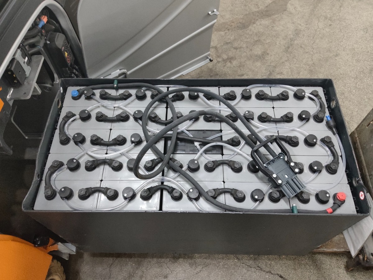 Still RX20-20P - Sähkötrukki: kuva Still RX20-20P - Sähkötrukki Still RX20-20P - Sähkötrukki: kuva Still RX20-20P - Sähkötrukki