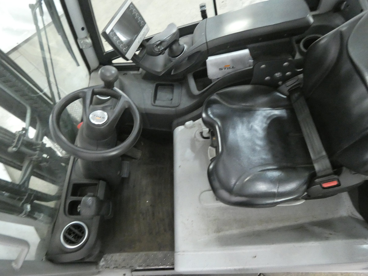 Still RX20-20P - Sähkötrukki: kuva Still RX20-20P - Sähkötrukki Still RX20-20P - Sähkötrukki: kuva Still RX20-20P - Sähkötrukki