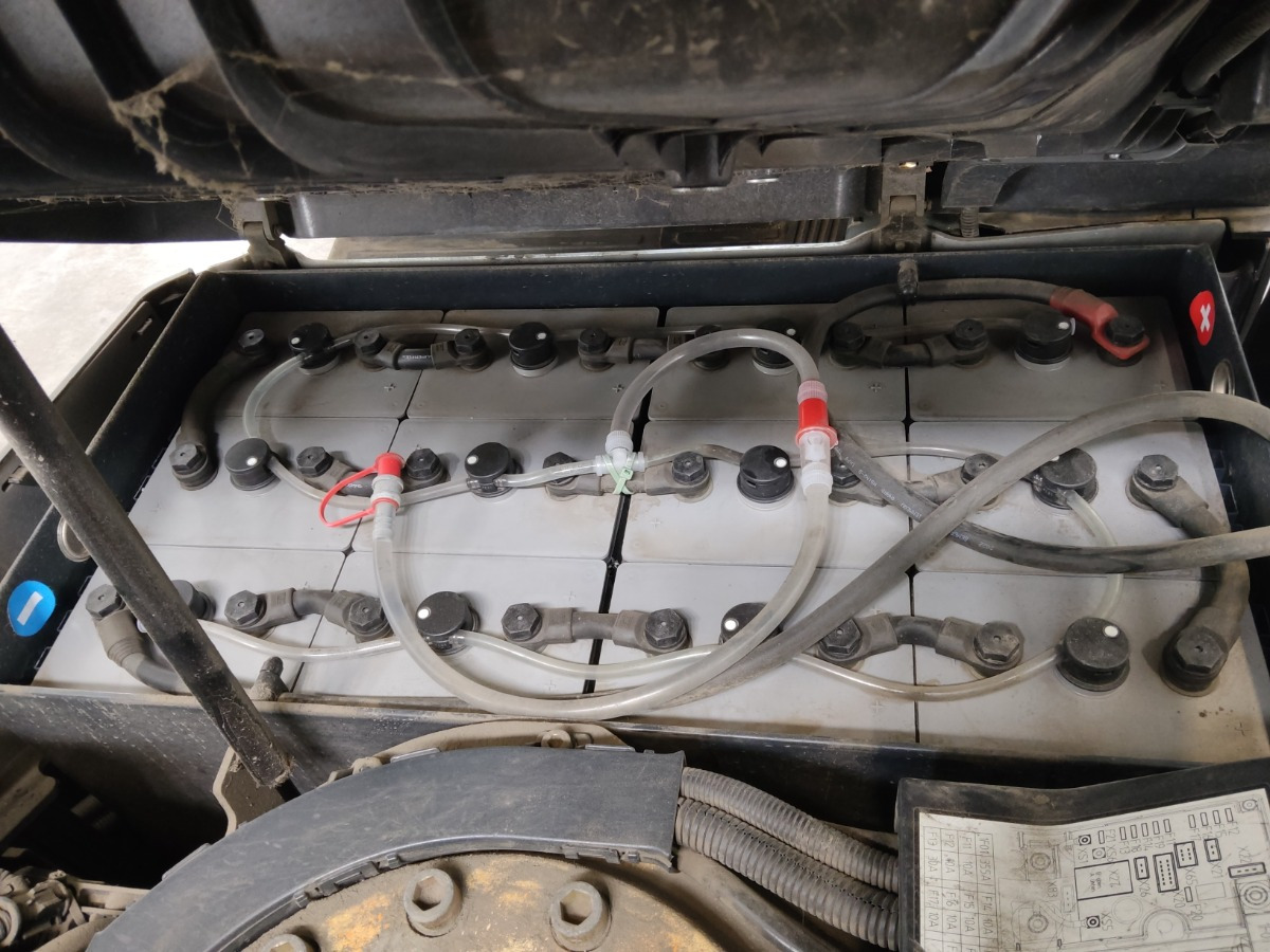 Still RX50-13 - Sähkötrukki: kuva Still RX50-13 - Sähkötrukki Still RX50-13 - Sähkötrukki: kuva Still RX50-13 - Sähkötrukki