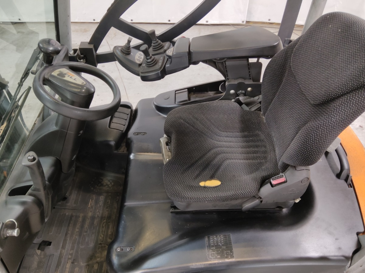 Still RX50-15 - Sähkötrukki: kuva Still RX50-15 - Sähkötrukki Still RX50-15 - Sähkötrukki: kuva Still RX50-15 - Sähkötrukki