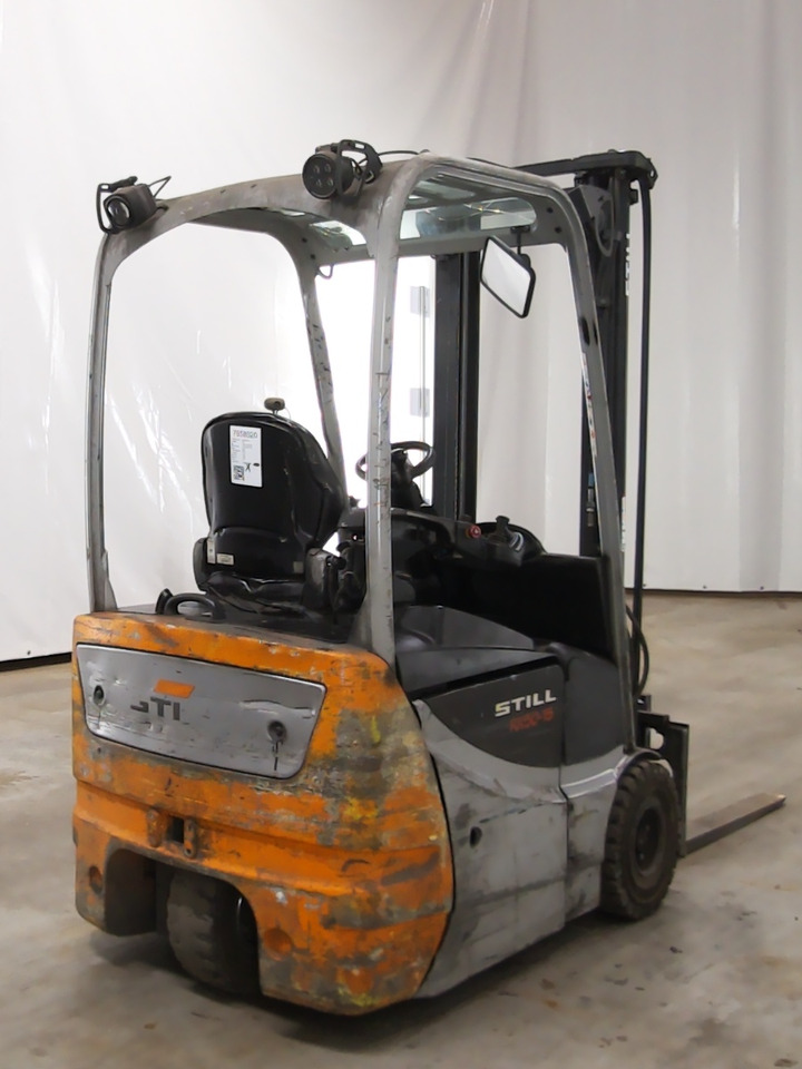 Still RX50-15 - Sähkötrukki: kuva Still RX50-15 - Sähkötrukki Still RX50-15 - Sähkötrukki: kuva Still RX50-15 - Sähkötrukki