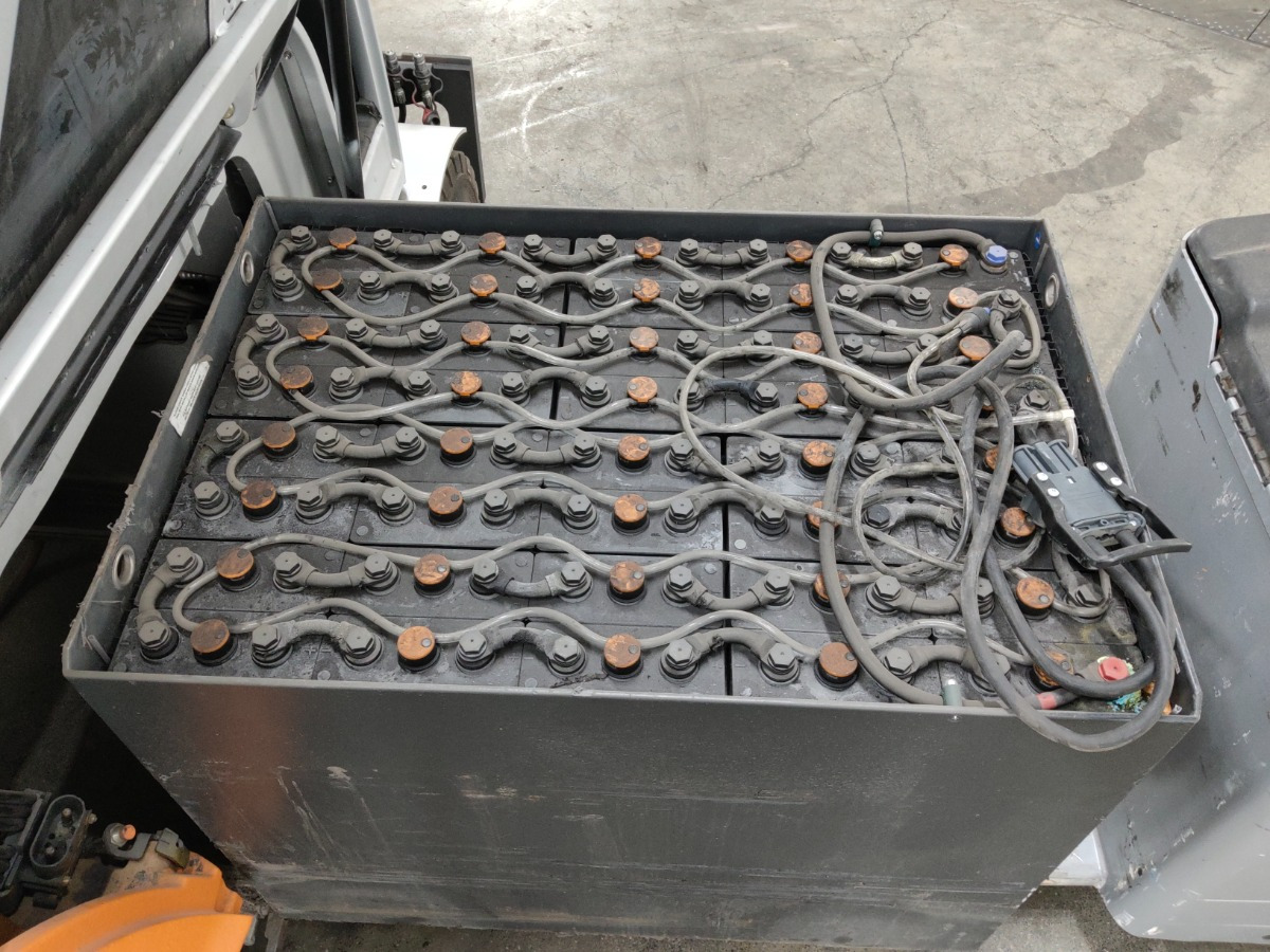 Still RX60-25 - Sähkötrukki: kuva Still RX60-25 - Sähkötrukki Still RX60-25 - Sähkötrukki: kuva Still RX60-25 - Sähkötrukki