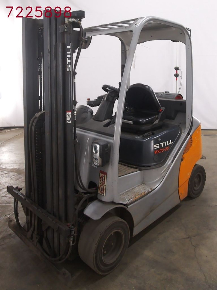 Still RX70-20T - Vastapainotrukki: kuva Still RX70-20T - Vastapainotrukki Still RX70-20T - Vastapainotrukki: kuva Still RX70-20T - Vastapainotrukki