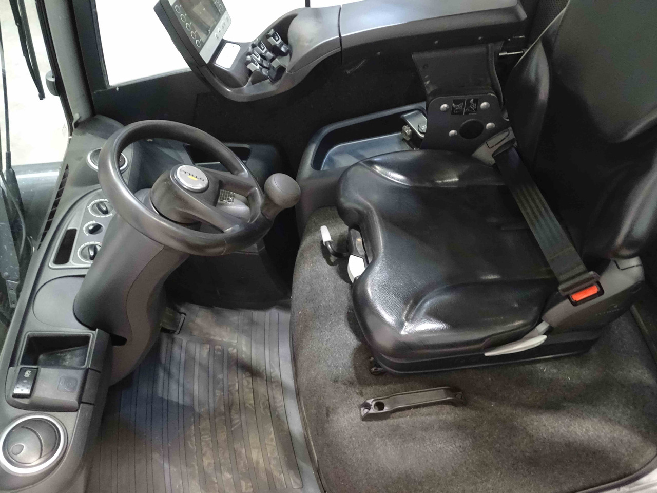 Still RX70-25 - Dieseltrukki: kuva Still RX70-25 - Dieseltrukki Still RX70-25 - Dieseltrukki: kuva Still RX70-25 - Dieseltrukki