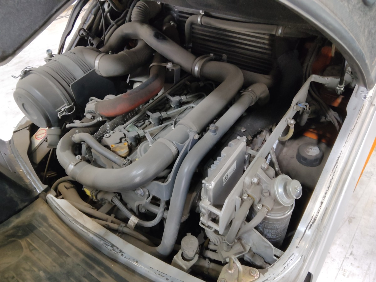Still RX70-25 - Dieseltrukki: kuva Still RX70-25 - Dieseltrukki Still RX70-25 - Dieseltrukki: kuva Still RX70-25 - Dieseltrukki