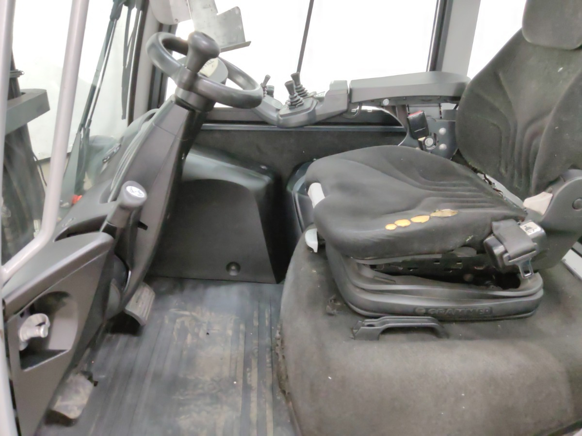 Still RX70-50/600 - Dieseltrukki: kuva Still RX70-50/600 - Dieseltrukki Still RX70-50/600 - Dieseltrukki: kuva Still RX70-50/600 - Dieseltrukki