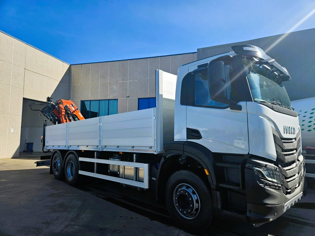 Iveco X-Way AD300X46Z HR ON+ - Lava-kuorma-auto, Nosturiauto: kuva Iveco X-Way AD300X46Z HR ON+ - Lava-kuorma-auto, Nosturiauto Iveco X-Way AD300X46Z HR ON+ - Lava-kuorma-auto, Nosturiauto: kuva Iveco X-Way AD300X46Z HR ON+ - Lava-kuorma-auto, Nosturiauto