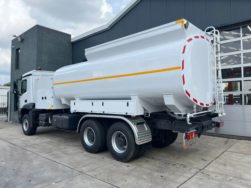 Mercedes-Benz Arocs 3340 6x4 Water Tank Truck - Säiliöauto: kuva Mercedes-Benz Arocs 3340 6x4 Water Tank Truck - Säiliöauto Mercedes-Benz Arocs 3340 6x4 Water Tank Truck - Säiliöauto: kuva Mercedes-Benz Arocs 3340 6x4 Water Tank Truck - Säiliöauto