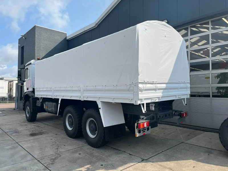 Mercedes-Benz Arocs 3340 A 6x6 Cargo Truck - Pressukapelli kuorma-auto: kuva Mercedes-Benz Arocs 3340 A 6x6 Cargo Truck - Pressukapelli kuorma-auto Mercedes-Benz Arocs 3340 A 6x6 Cargo Truck - Pressukapelli kuorma-auto: kuva Mercedes-Benz Arocs 3340 A 6x6 Cargo Truck - Pressukapelli kuorma-auto
