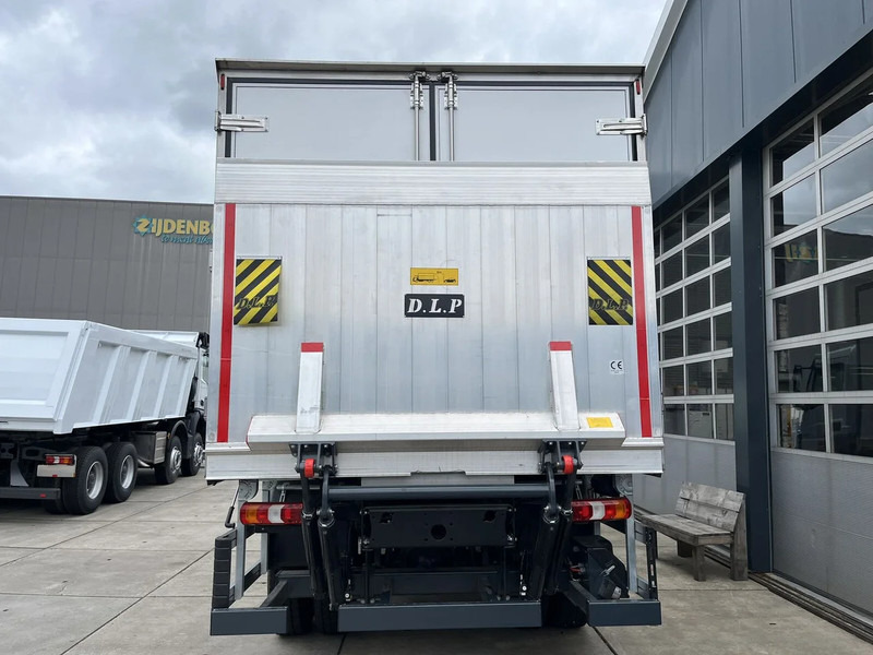 Mercedes-Benz Atego 1725 4x4 Refrigerator Truck (6 units) - Refrigeraattori kuorma-auto: kuva Mercedes-Benz Atego 1725 4x4 Refrigerator Truck (6 units) - Refrigeraattori kuorma-auto Mercedes-Benz Atego 1725 4x4 Refrigerator Truck (6 units) - Refrigeraattori kuorma-auto: kuva Mercedes-Benz Atego 1725 4x4 Refrigerator Truck (6 units) - Refrigeraattori kuorma-auto