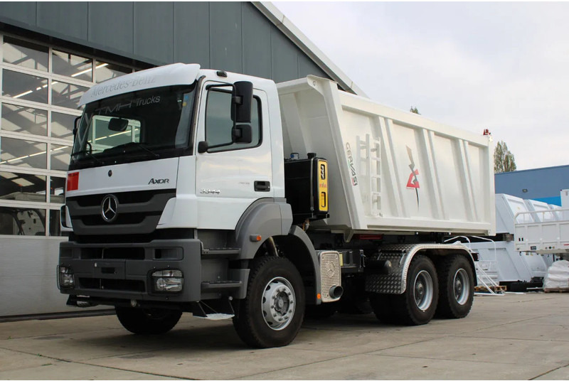Mercedes-Benz Axor 3344 K 6x4 Tipper Truck - Kippiauto kuorma-auto: kuva Mercedes-Benz Axor 3344 K 6x4 Tipper Truck - Kippiauto kuorma-auto Mercedes-Benz Axor 3344 K 6x4 Tipper Truck - Kippiauto kuorma-auto: kuva Mercedes-Benz Axor 3344 K 6x4 Tipper Truck - Kippiauto kuorma-auto