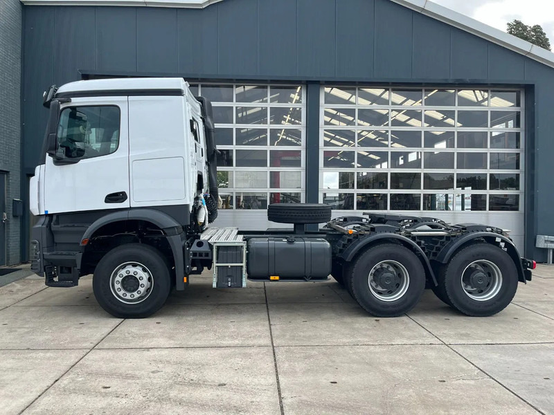 Mercedes-Benz Actros 3340 S 6x4 Tractor Head - Vetopöytäauto: kuva Mercedes-Benz Actros 3340 S 6x4 Tractor Head - Vetopöytäauto Mercedes-Benz Actros 3340 S 6x4 Tractor Head - Vetopöytäauto: kuva Mercedes-Benz Actros 3340 S 6x4 Tractor Head - Vetopöytäauto
