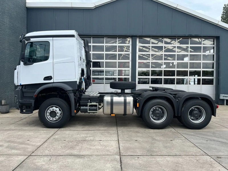 Mercedes-Benz Actros 3348 S 6x4 Tractor Head - Vetopöytäauto: kuva Mercedes-Benz Actros 3348 S 6x4 Tractor Head - Vetopöytäauto Mercedes-Benz Actros 3348 S 6x4 Tractor Head - Vetopöytäauto: kuva Mercedes-Benz Actros 3348 S 6x4 Tractor Head - Vetopöytäauto