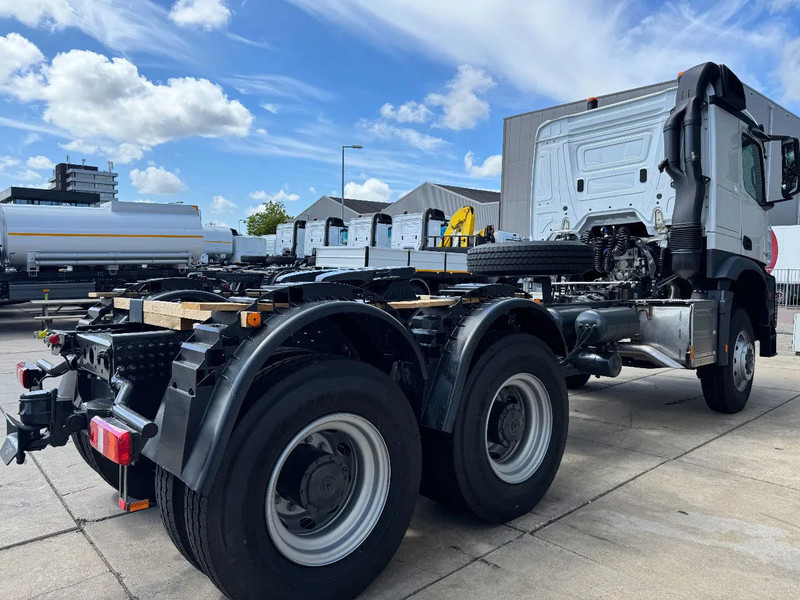Mercedes-Benz Arocs 4058 AS 6x6 Tractor Head 180T Push Pull EURO-3 - Vetopöytäauto: kuva Mercedes-Benz Arocs 4058 AS 6x6 Tractor Head 180T Push Pull EURO-3 - Vetopöytäauto Mercedes-Benz Arocs 4058 AS 6x6 Tractor Head 180T Push Pull EURO-3 - Vetopöytäauto: kuva Mercedes-Benz Arocs 4058 AS 6x6 Tractor Head 180T Push Pull EURO-3 - Vetopöytäauto