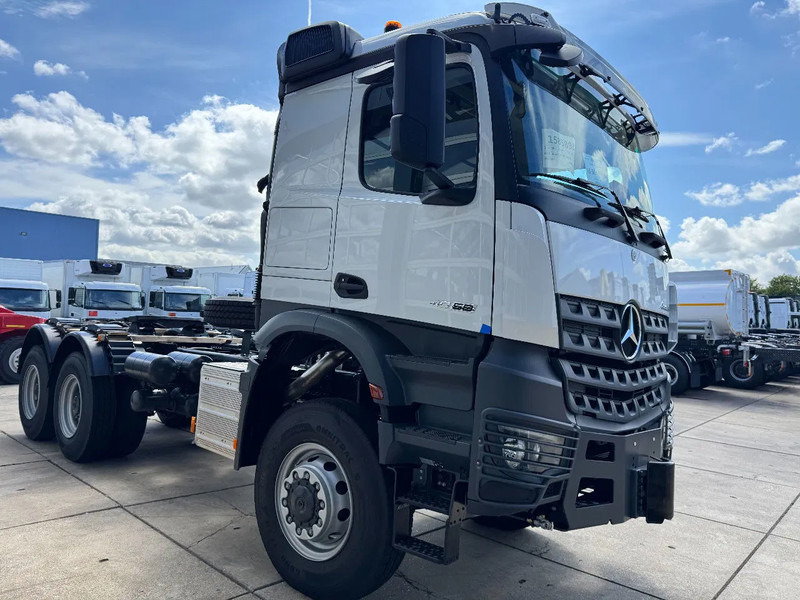 Mercedes-Benz Arocs 4058 AS 6x6 Tractor Head 180T Push Pull EURO-3 - Vetopöytäauto: kuva Mercedes-Benz Arocs 4058 AS 6x6 Tractor Head 180T Push Pull EURO-3 - Vetopöytäauto Mercedes-Benz Arocs 4058 AS 6x6 Tractor Head 180T Push Pull EURO-3 - Vetopöytäauto: kuva Mercedes-Benz Arocs 4058 AS 6x6 Tractor Head 180T Push Pull EURO-3 - Vetopöytäauto