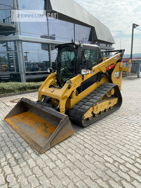 Cat 299D - Liukuohjattu kuormaaja: kuva Cat 299D - Liukuohjattu kuormaaja Cat 299D - Liukuohjattu kuormaaja: kuva Cat 299D - Liukuohjattu kuormaaja