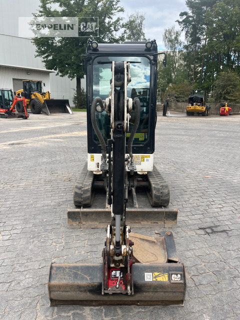 Cat 301.8-05A - Minikuormaaja: kuva Cat 301.8-05A - Minikuormaaja Cat 301.8-05A - Minikuormaaja: kuva Cat 301.8-05A - Minikuormaaja