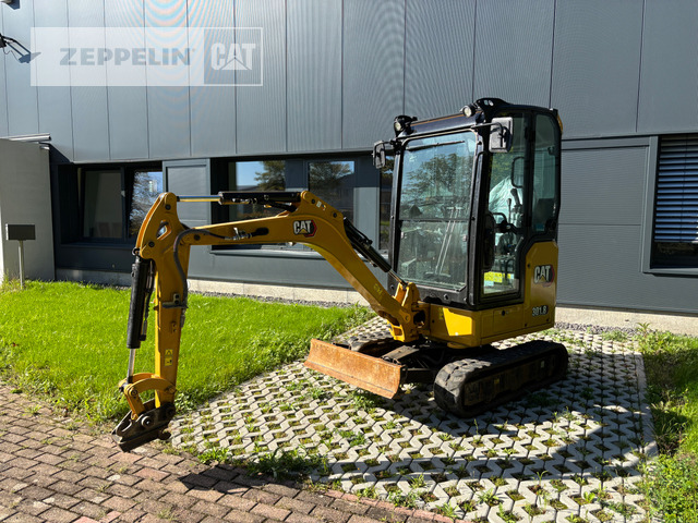Cat 301.8-05A - Minikuormaaja: kuva Cat 301.8-05A - Minikuormaaja Cat 301.8-05A - Minikuormaaja: kuva Cat 301.8-05A - Minikuormaaja