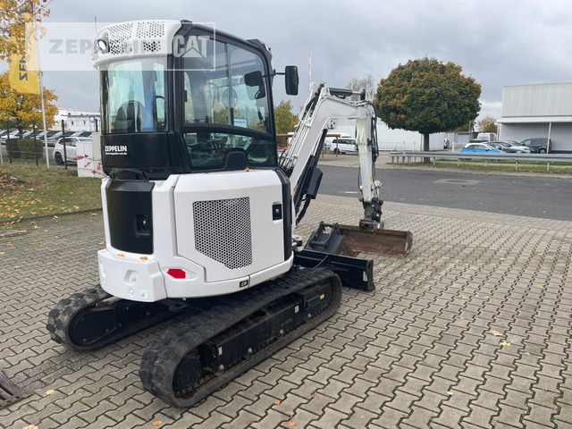 Cat 303CR-07A - Minikuormaaja: kuva Cat 303CR-07A - Minikuormaaja Cat 303CR-07A - Minikuormaaja: kuva Cat 303CR-07A - Minikuormaaja