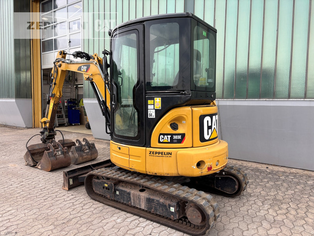Cat 303ECR - Minikuormaaja: kuva Cat 303ECR - Minikuormaaja Cat 303ECR - Minikuormaaja: kuva Cat 303ECR - Minikuormaaja