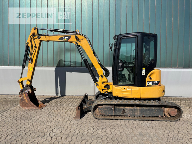 Cat 305ECR - Minikuormaaja: kuva Cat 305ECR - Minikuormaaja Cat 305ECR - Minikuormaaja: kuva Cat 305ECR - Minikuormaaja