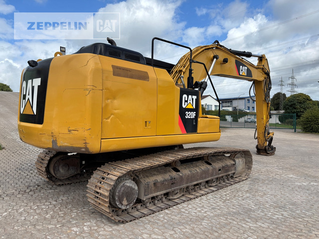 Cat 320FL - Telakaivukone: kuva Cat 320FL - Telakaivukone Cat 320FL - Telakaivukone: kuva Cat 320FL - Telakaivukone