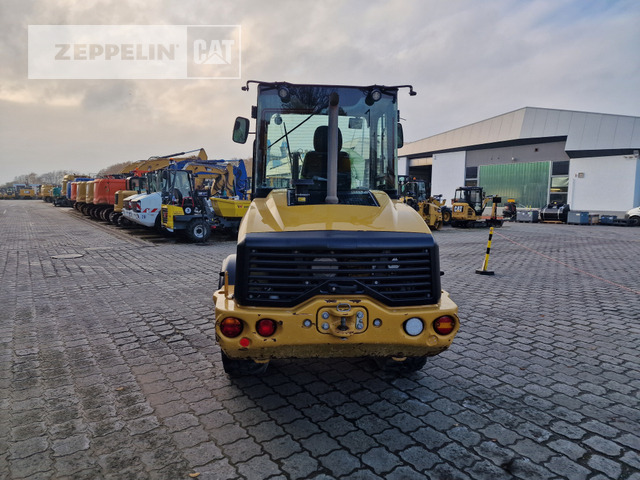 Cat 907M - Pyöräkuormaaja: kuva Cat 907M - Pyöräkuormaaja Cat 907M - Pyöräkuormaaja: kuva Cat 907M - Pyöräkuormaaja