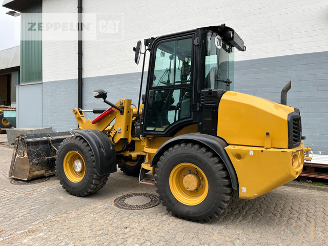 Cat 908-14 - Pyöräkuormaaja: kuva Cat 908-14 - Pyöräkuormaaja Cat 908-14 - Pyöräkuormaaja: kuva Cat 908-14 - Pyöräkuormaaja