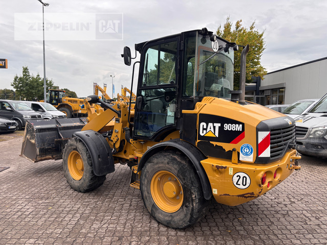 Cat 908M - Pyöräkuormaaja: kuva Cat 908M - Pyöräkuormaaja Cat 908M - Pyöräkuormaaja: kuva Cat 908M - Pyöräkuormaaja