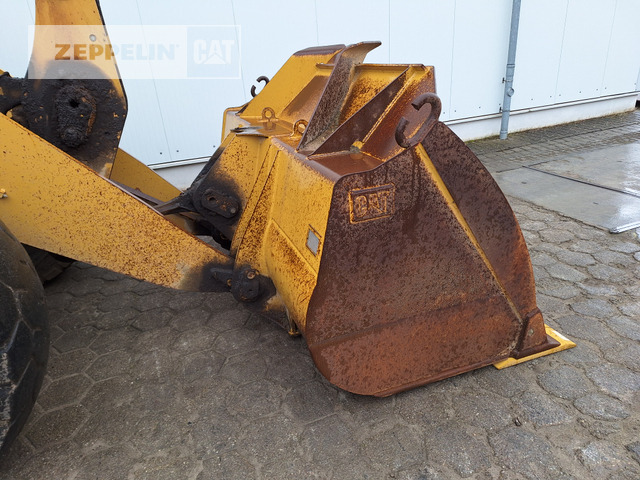 Pyöräkuormaaja Cat 962M: kuva Pyöräkuormaaja Cat 962M