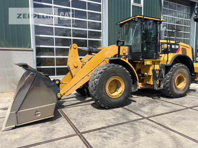 Cat 962M - Pyöräkuormaaja: kuva Cat 962M - Pyöräkuormaaja Cat 962M - Pyöräkuormaaja: kuva Cat 962M - Pyöräkuormaaja