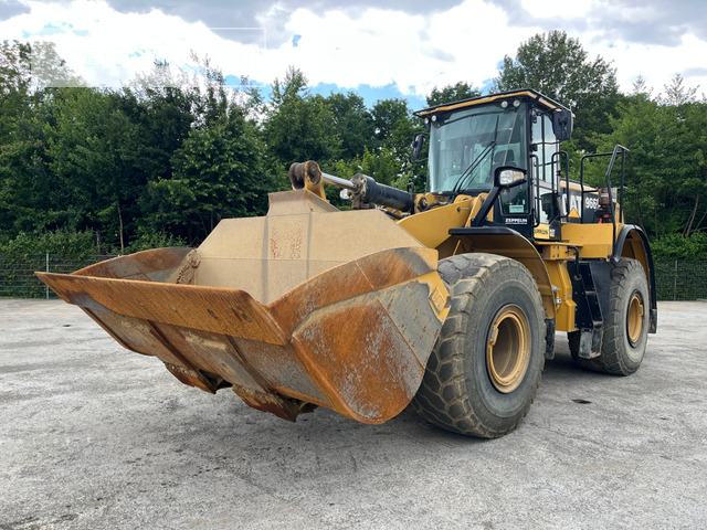 Cat 966M - Pyöräkuormaaja: kuva Cat 966M - Pyöräkuormaaja Cat 966M - Pyöräkuormaaja: kuva Cat 966M - Pyöräkuormaaja