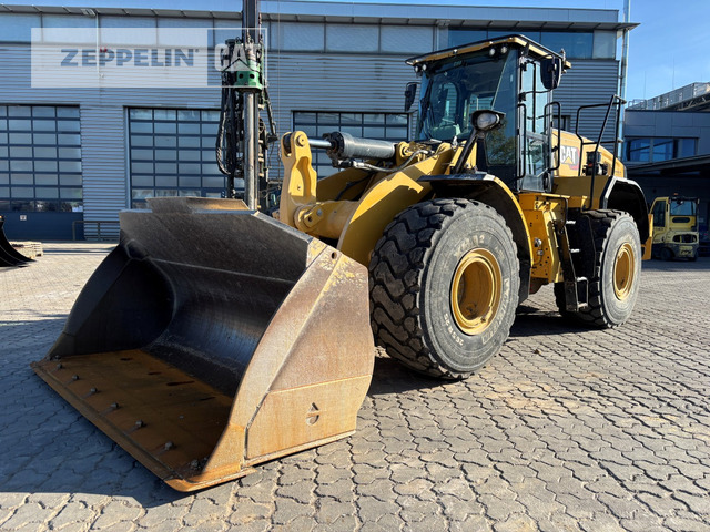 Cat 966XE - Pyöräkuormaaja: kuva Cat 966XE - Pyöräkuormaaja Cat 966XE - Pyöräkuormaaja: kuva Cat 966XE - Pyöräkuormaaja