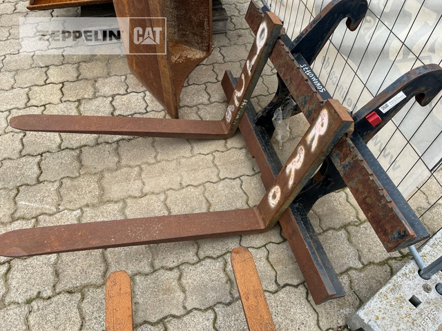 Cat Gabeln für IT SW - Haarukka: kuva Cat Gabeln für IT SW - Haarukka Cat Gabeln für IT SW - Haarukka: kuva Cat Gabeln für IT SW - Haarukka